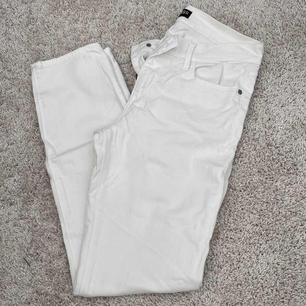 Express white denim jeans.